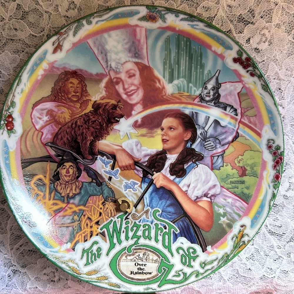 EUC WIZARD OF OZ 1993 MUSICAL BRADEX COLLECTORS PLATE PLAYS "Over the Rainbow"